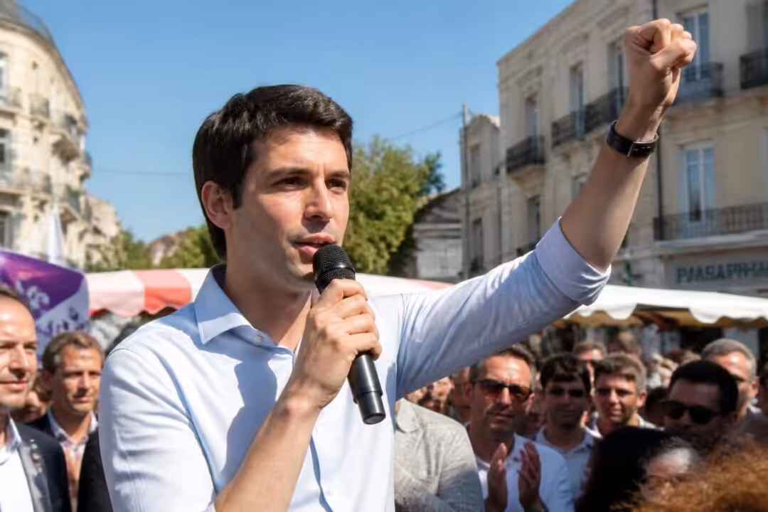 découvrez l'engagement et la détermination sans faille de gabriel attal cet été, candidat à la présidentielle, prêt à relever tous les défis.